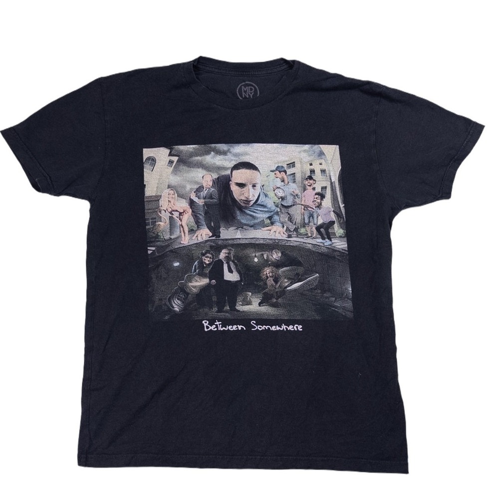 Token Between Somewhere World Tour Shirt Mens Small Black Excellent Rap Tee S